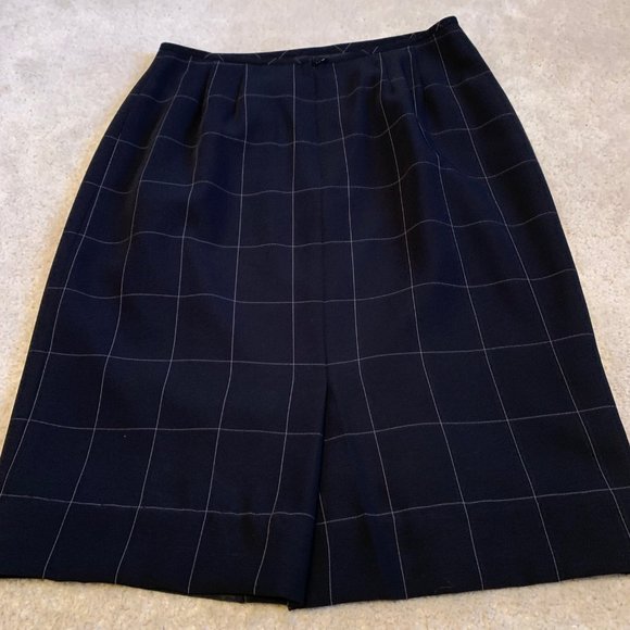 Kasper 2-Piece Suit - Jacket and Skirt Black Windowpane Design Size 8 - Picture 10 of 15